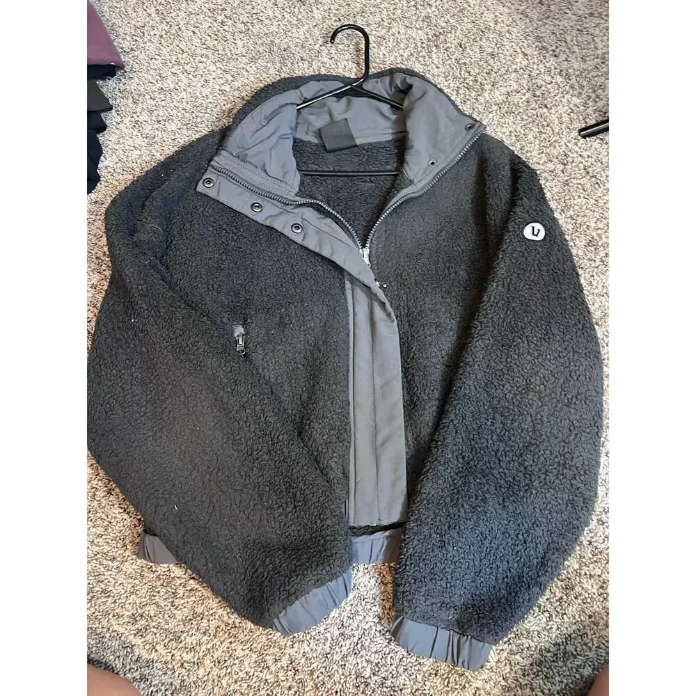 Vuori Women's Cozy Sherpa Jacket 168$